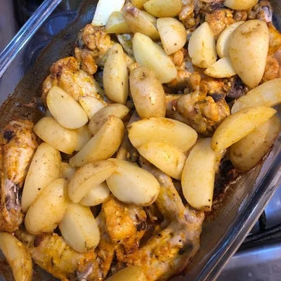 Recipe of Chicken wing with potato on the DeliRec recipe website