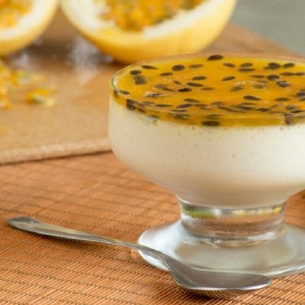 Photo of the Quick Passion Fruit Mousse – recipe of Quick Passion Fruit Mousse on DeliRec