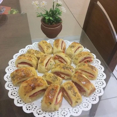 Recipe of Bread stuffed with ham and cheese on the DeliRec recipe website