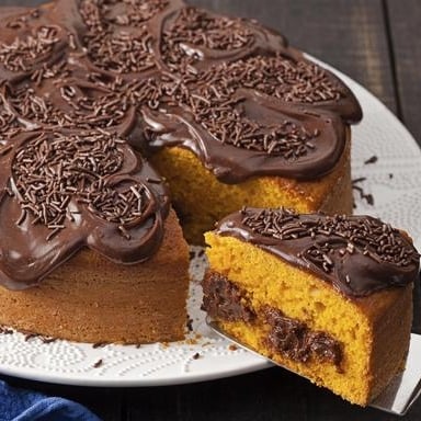 Photo of the CARROT CAKE WITH CHOCOLATE BRIGADIER – recipe of CARROT CAKE WITH CHOCOLATE BRIGADIER on DeliRec