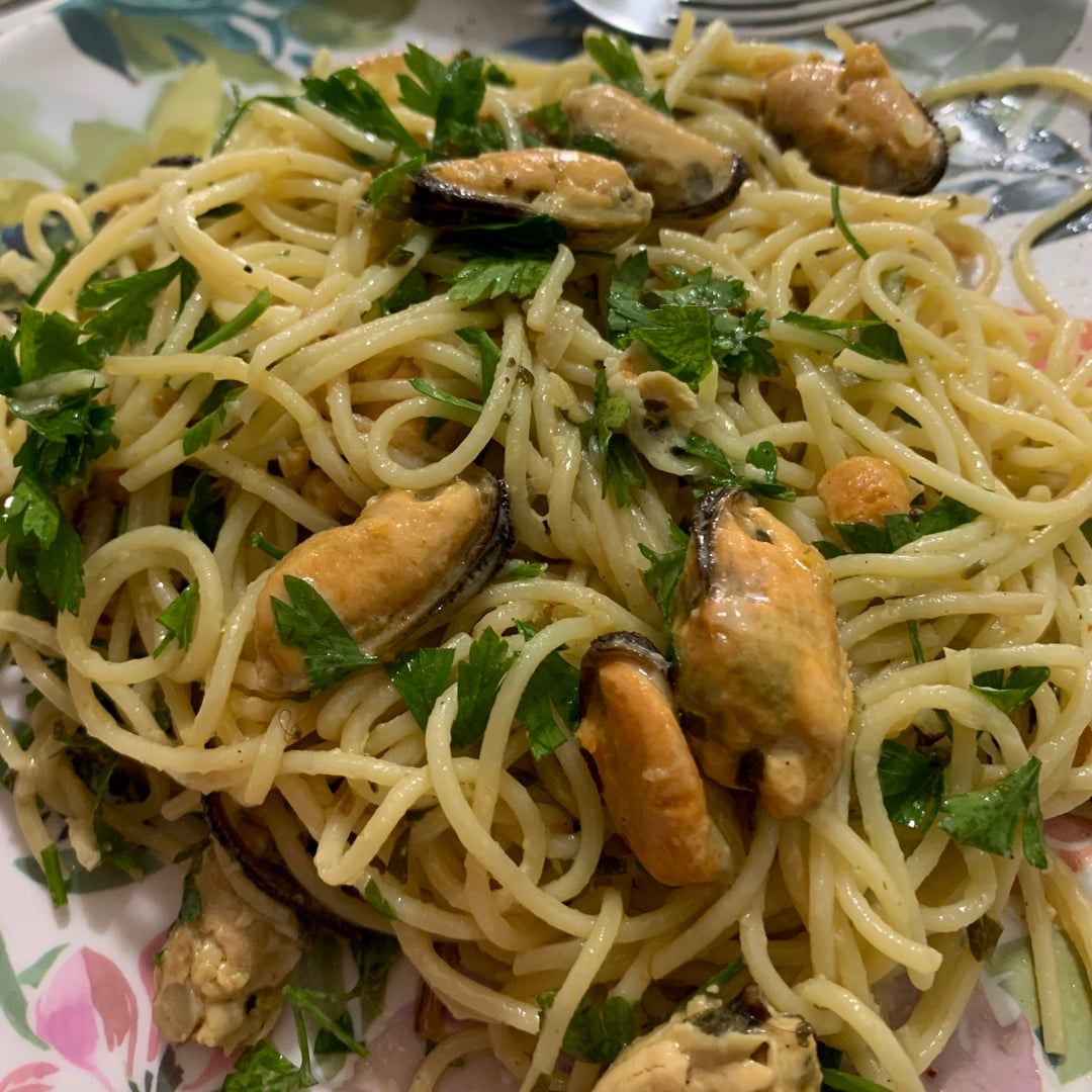 Photo of the spaghetti with mussels – recipe of spaghetti with mussels on DeliRec