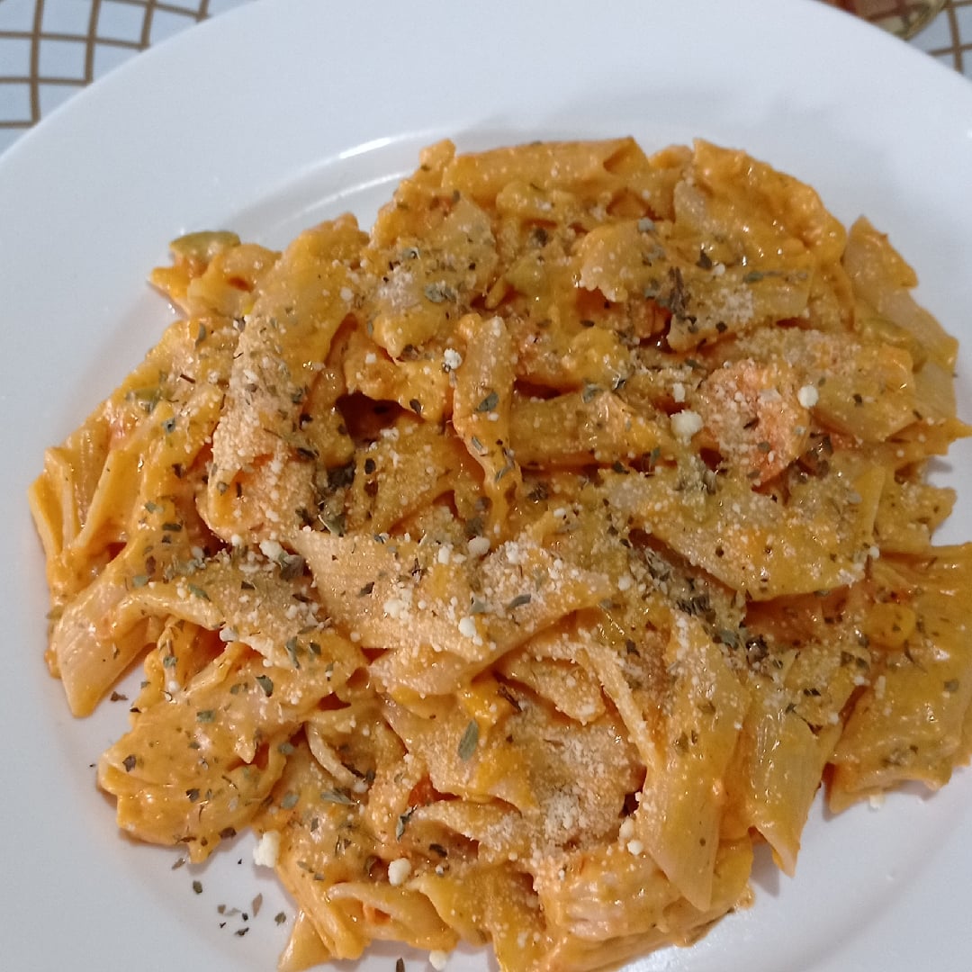 Photo of the Penne with shrimp sauce – recipe of Penne with shrimp sauce on DeliRec