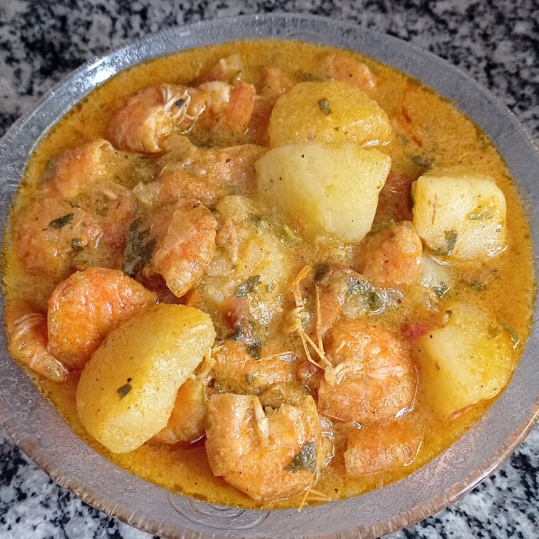 Foto da Camarão ao molho de coco com batatas - receita de Camarão ao molho de coco com batatas no DeliRec