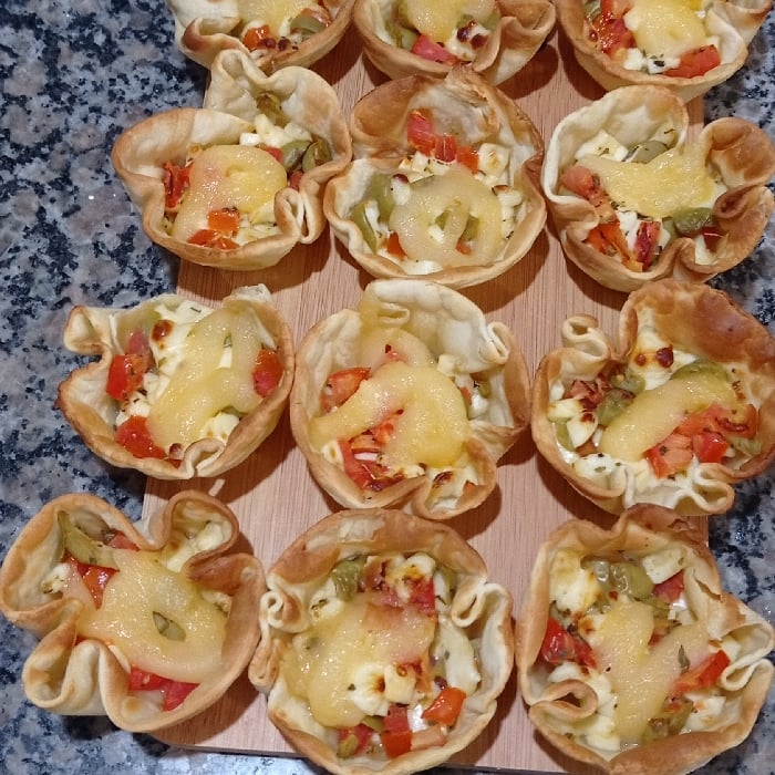 Foto da Cestinha de queijos com massa de pastel - receita de Cestinha de queijos com massa de pastel no DeliRec