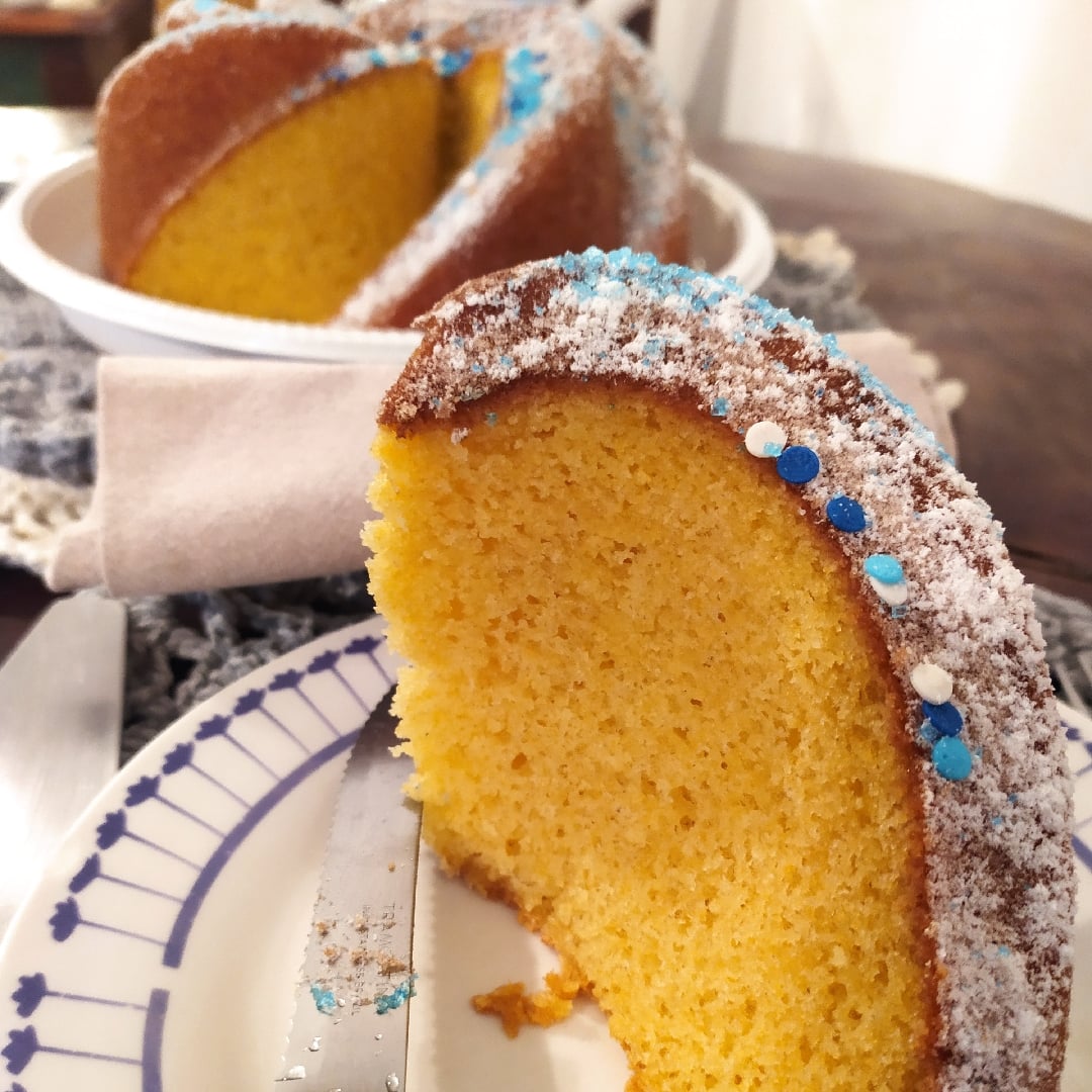 Photo of the Cornmeal cake with hot milk – recipe of Cornmeal cake with hot milk on DeliRec