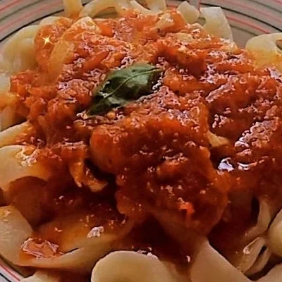 Recipe of Homemade ginger tomato sauce. on the DeliRec recipe website