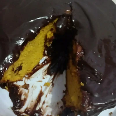 Recipe of Chocolate cake with chocolate syrup. on the DeliRec recipe website