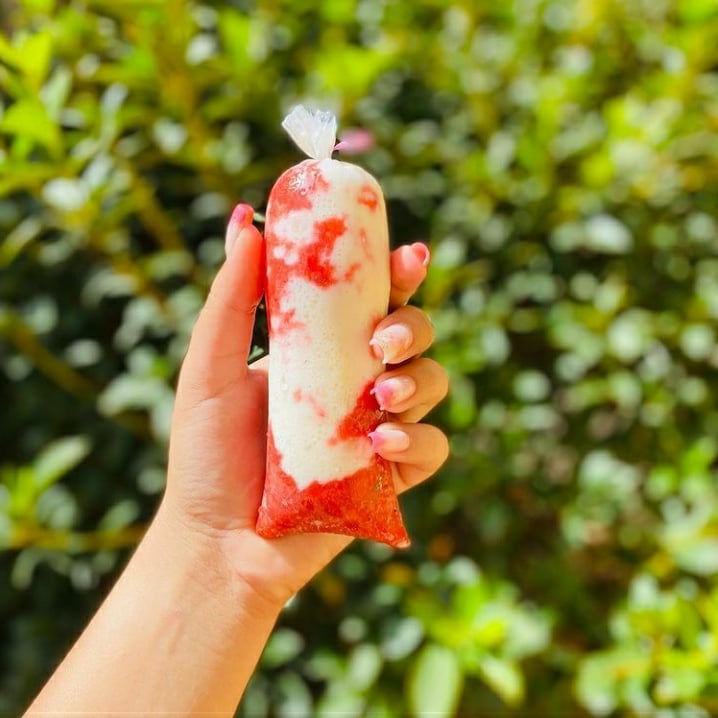 Photo of the Nest Gourmet Ice Cream with Strawberry Jam – recipe of Nest Gourmet Ice Cream with Strawberry Jam on DeliRec