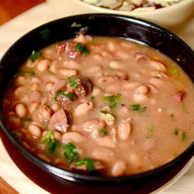 Recipe of seasoned beans on the DeliRec recipe website