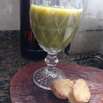 Recipe of Kale Ginger Detox Juice on the DeliRec recipe website
