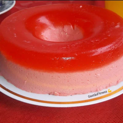 Recipe of Strawberry Mousse with Gelatin on the DeliRec recipe website