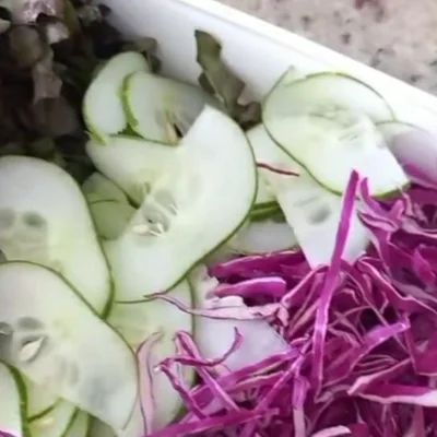 Recipe of Cabbage and cucumber salad on the DeliRec recipe website