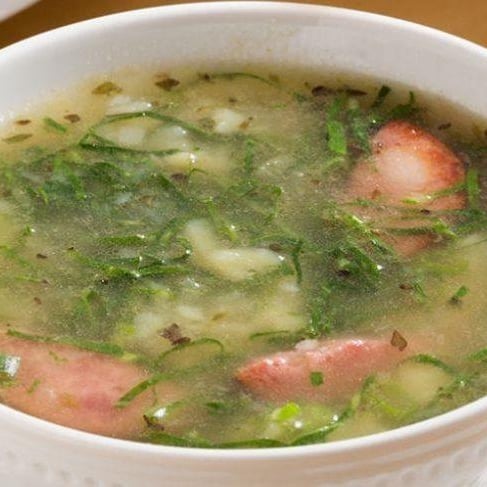 Photo of the Green broth with pepperoni – recipe of Green broth with pepperoni on DeliRec