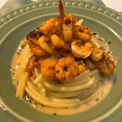Recipe of Spaghetti with shrimp in arugula sauce on the DeliRec recipe website