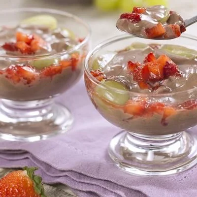 Recipe of Fruit Cup and Dark Chocolate with Collagen on the DeliRec recipe website