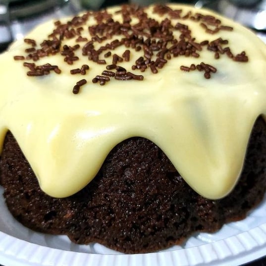 Foto da Bolo de chocolate com cobertura de ninho  - receita de Bolo de chocolate com cobertura de ninho  no DeliRec