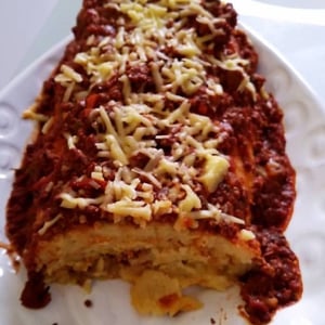 Potato and ground beef roulade