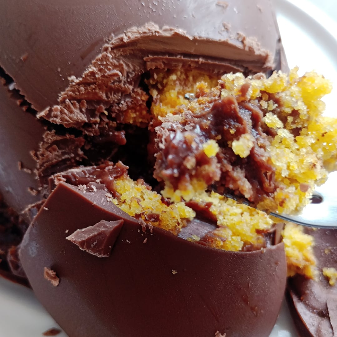 Photo of the Truffled easter egg with carrot cake and brigadeiro – recipe of Truffled easter egg with carrot cake and brigadeiro on DeliRec