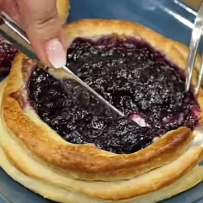 Recipe of blueberry pie on the DeliRec recipe website
