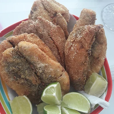 Recipe of Fried sardines with cornmeal on the DeliRec recipe website