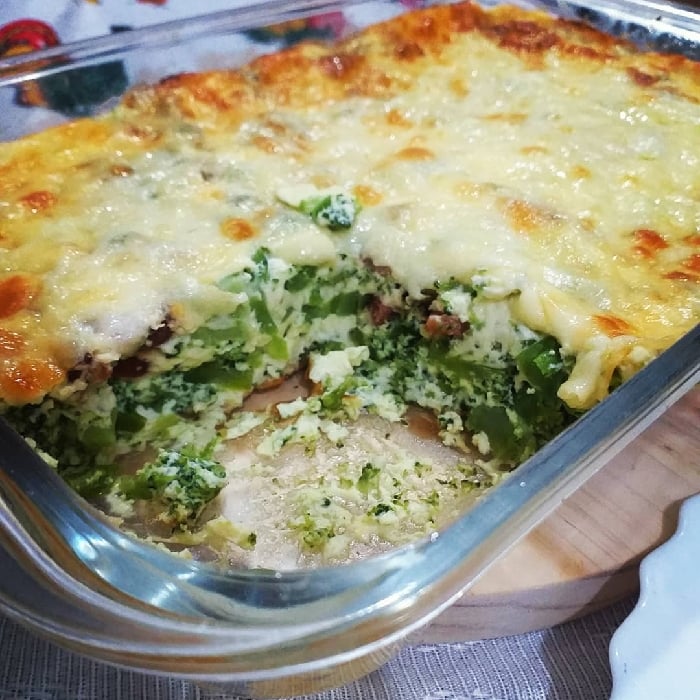 Photo of the Broccoli Quiche on the platter – recipe of Broccoli Quiche on the platter on DeliRec