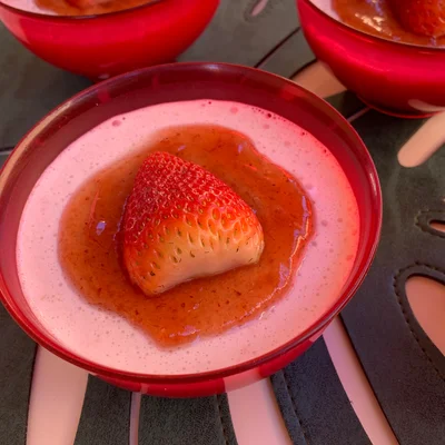 Recipe of Strawberry Flan fit on the DeliRec recipe website