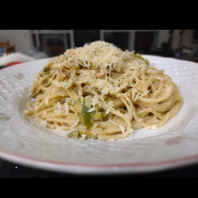 Recipe of Pasta with Zucchini and Garlic on the DeliRec recipe website