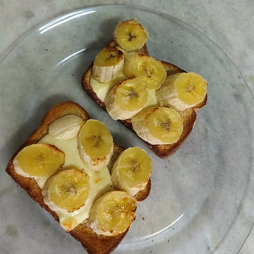 Photo of the Banana and cheese toast. – recipe of Banana and cheese toast. on DeliRec