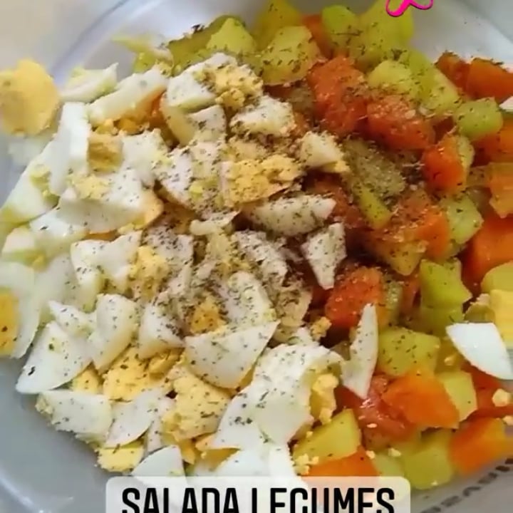 Foto da Salada Maionese de legumes, frango e maçã!!  - receita de Salada Maionese de legumes, frango e maçã!!  no DeliRec