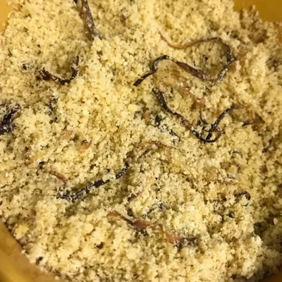 Recipe of onion crumbs on the DeliRec recipe website