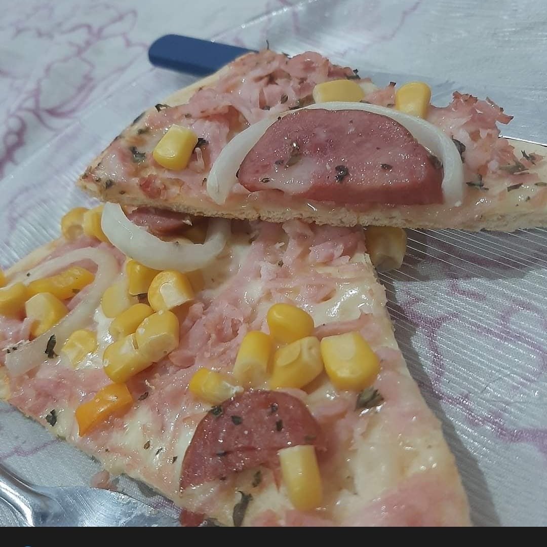 Foto della Pizza fatta in casa - ricetta di Pizza fatta in casa nel DeliRec