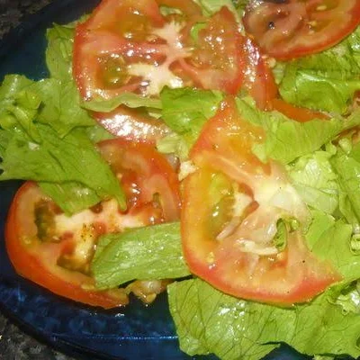 Recipe of Lettuce Salad with Tomato on the DeliRec recipe website