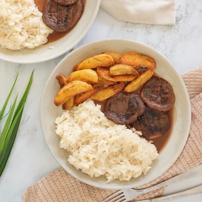 Receta de Arroz piamontés con shitakes a la plancha y salsa de leña en el sitio web de recetas de DeliRec