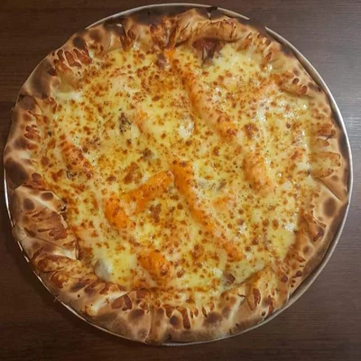 Receita de Pizza 4 queijos  no site de receitas DeliRec
