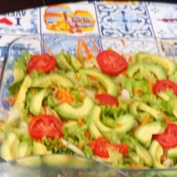 Foto da Salada de abacate  - receita de Salada de abacate  no DeliRec