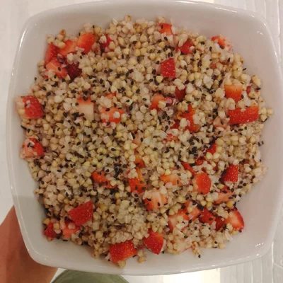 Recipe of Wheat grain strawberry salad on the DeliRec recipe website