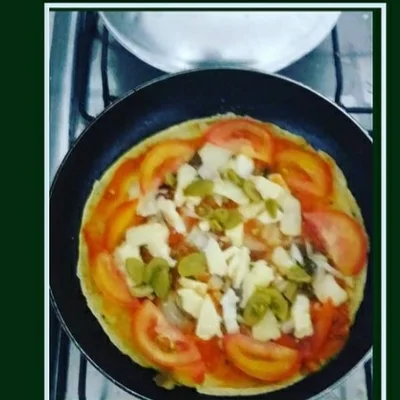 Recipe of low carb skillet pizza on the DeliRec recipe website