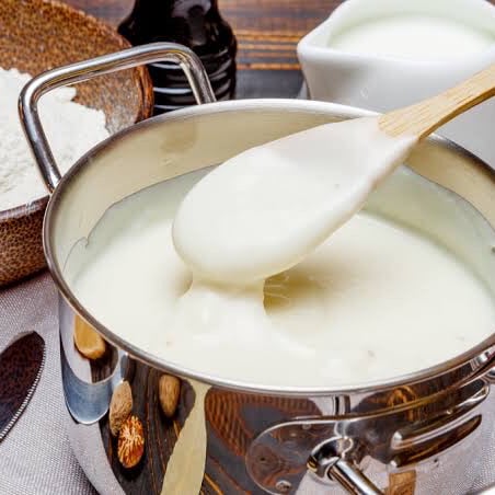 Photo of the Béchamel sauce (white sauce) – recipe of Béchamel sauce (white sauce) on DeliRec