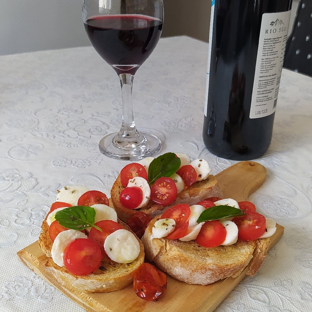 Photo of the bruschetta caprese – recipe of bruschetta caprese on DeliRec