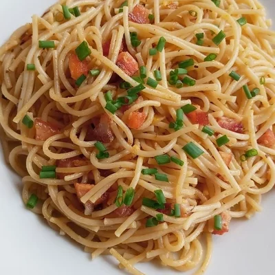 Recipe of noodles with bacon on the DeliRec recipe website