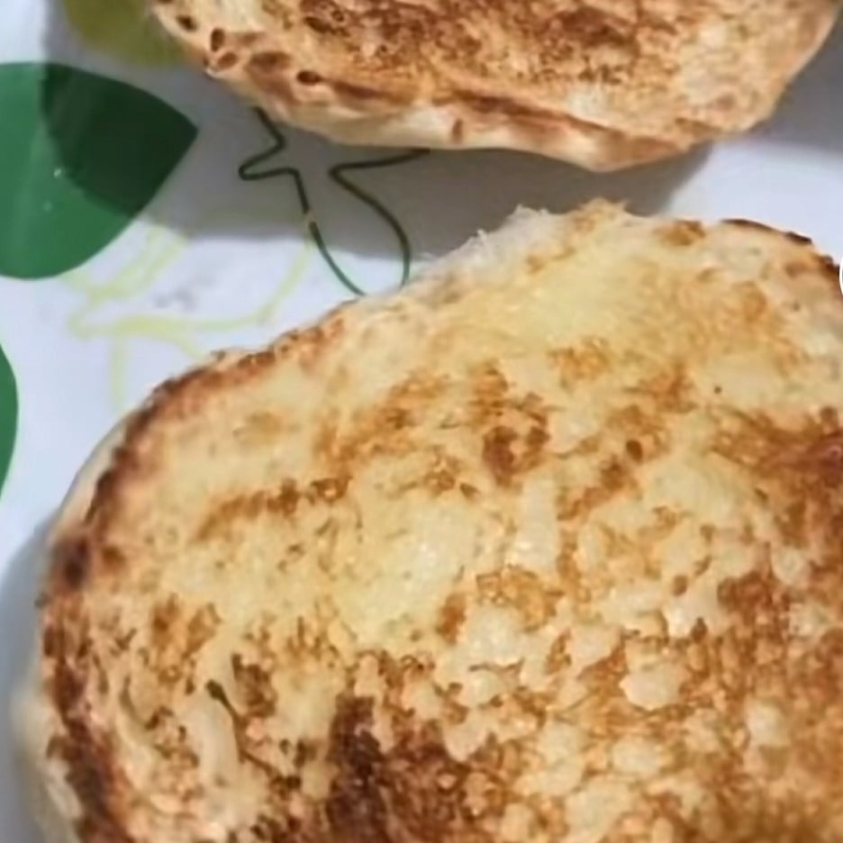Foto da Pão com manteiga temperado - receita de Pão com manteiga temperado no DeliRec