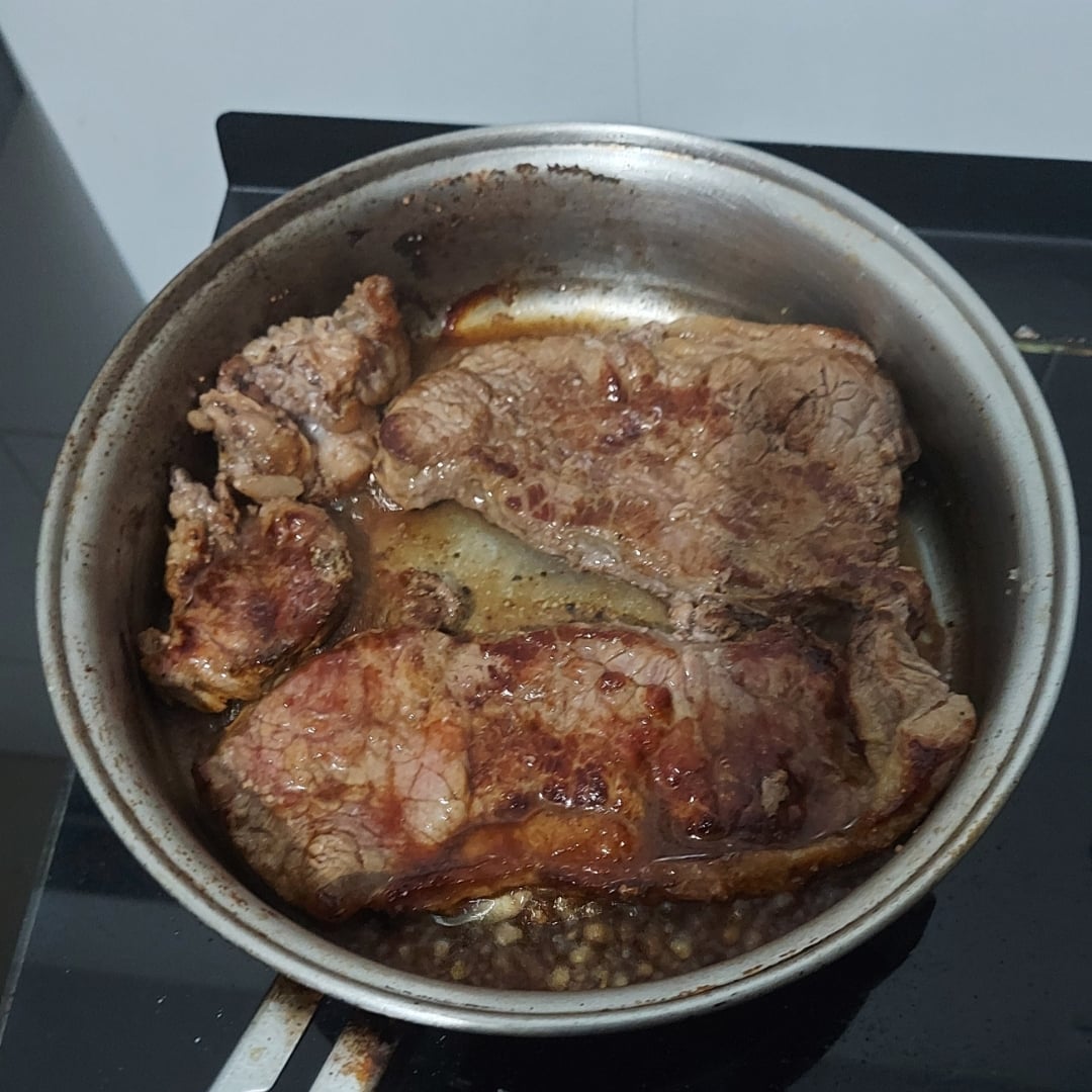 Photo of the Meat fried in olive oil and seasoned – recipe of Meat fried in olive oil and seasoned on DeliRec