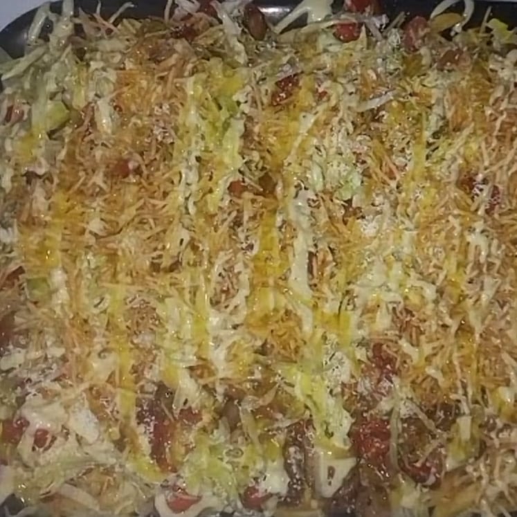 Foto da Batata palha com calabresa e queijo - receita de Batata palha com calabresa e queijo no DeliRec