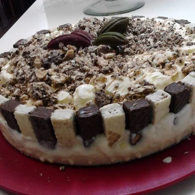 Receita de Torta de Bis  com Sorvete no site de receitas DeliRec