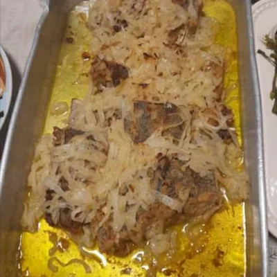 Recipe of Roasted steaks with onions on the DeliRec recipe website