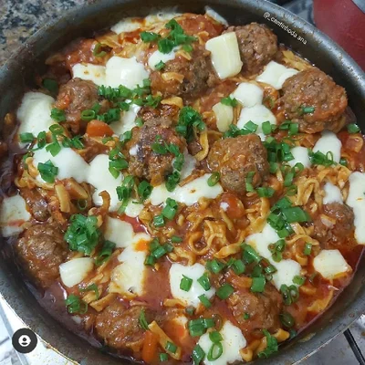 Recipe of Noodles with meatballs 🍝🍝 on the DeliRec recipe website