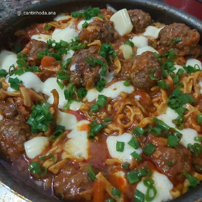 Photo of the Noodles with meatballs 🍝🍝 – recipe of Noodles with meatballs 🍝🍝 on DeliRec