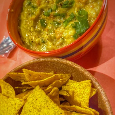 Recipe of Guacamole with nachos on the DeliRec recipe website