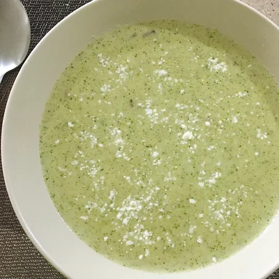 Recipe of broccoli soup on the DeliRec recipe website