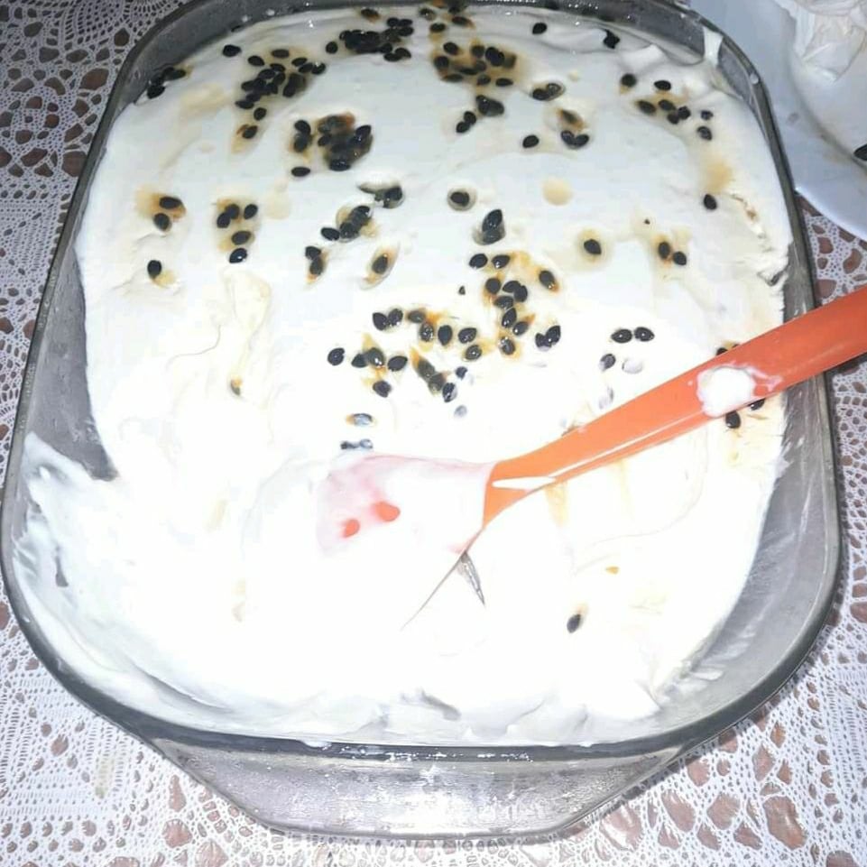 Foto da Sobremesa gelada de maracujá  - receita de Sobremesa gelada de maracujá  no DeliRec